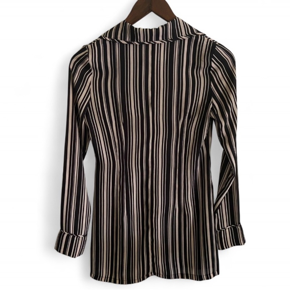 Free People Black and White Button Up Collared Blouse Womens Size XS - Picture 2 of 6